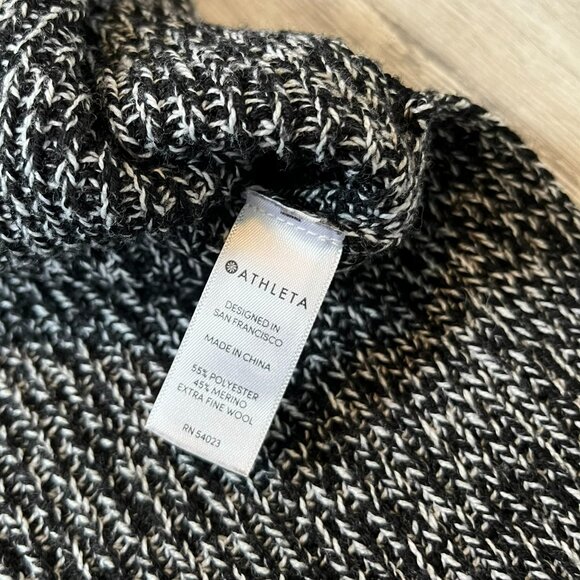 Athleta Switchback Wool-Blend Sweater, Black Marl, V-Neck Oversized, Small - Picture 7 of 8